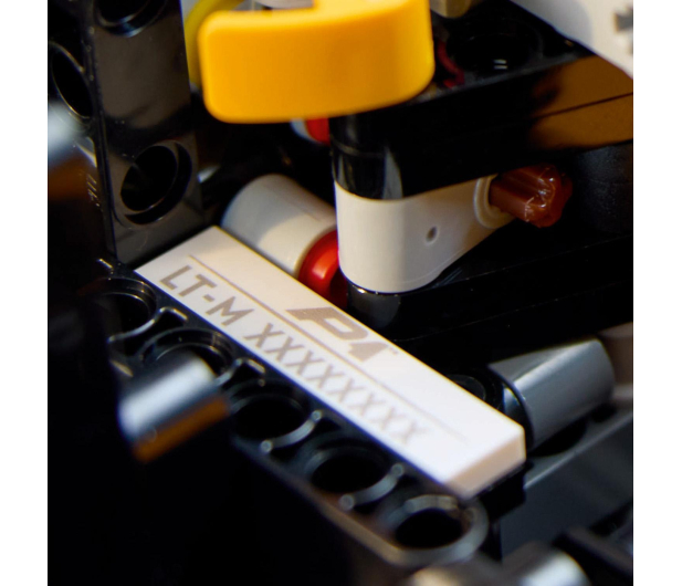 LEGO Technic 42172 McLaren P1 - 1274067 - zdjęcie 14